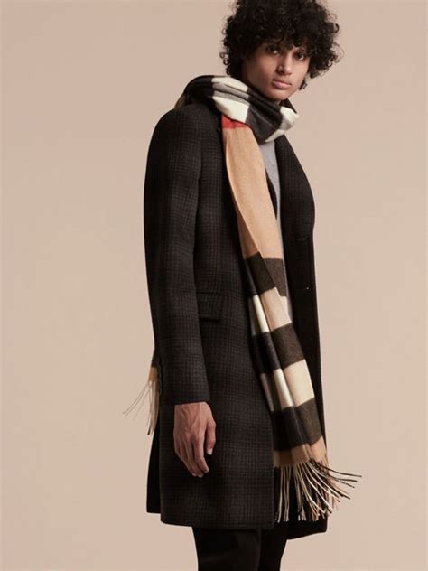 foulard burberry leggero|burberry clothing for men.